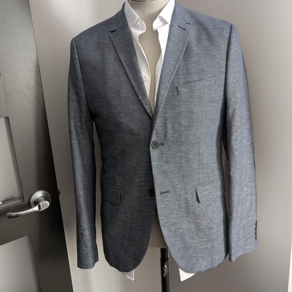 SOLD /// H&M Blue Patch Linen Blend Blazer
